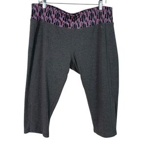 Danskin Now Gray Pink Band Cropped Capri Dri-More Leggings XL 16 18 Gym Casual